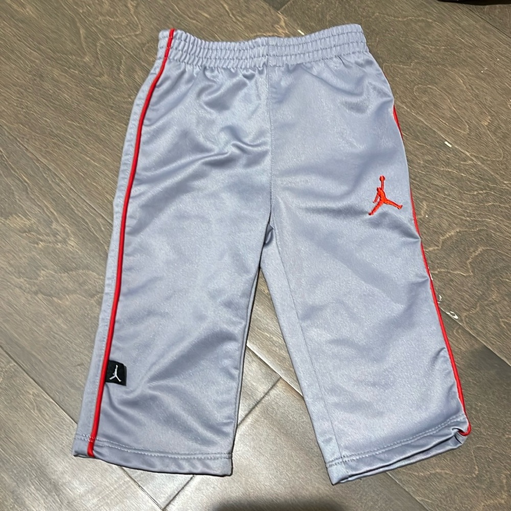 Puma pants 6-9 M
